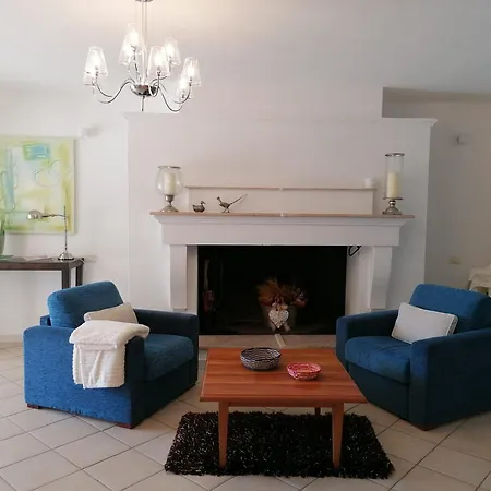 La Vela Rossa Apartment