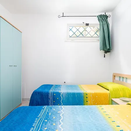 La Vela Rossa Apartment